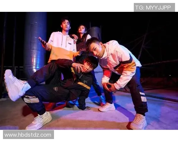 街舞战术解析：杭州街舞队如何构建整体压制体系与战斗力提升