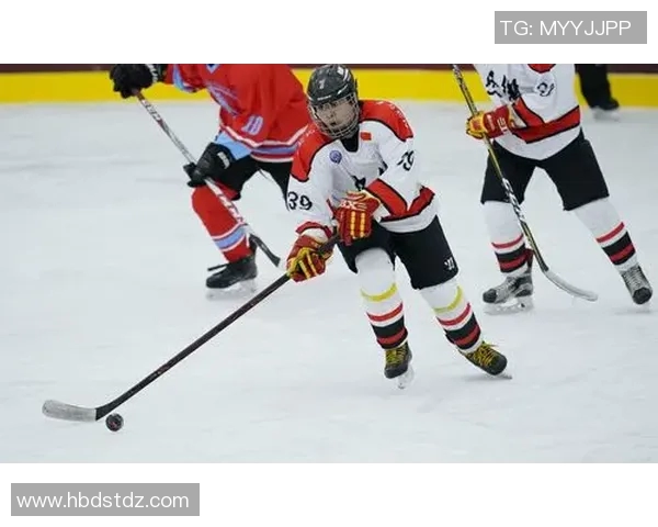 重庆篮球队勇闯世界锦标赛的拼搏历程与荣耀时刻